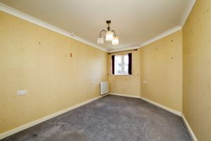 BEDROOM- click for photo gallery